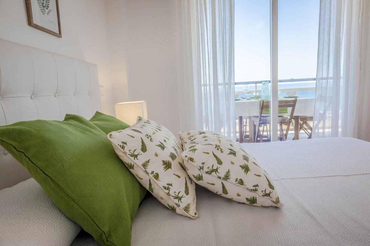 Ag Galeon Apartment Playa de Gandia Екстериор снимка